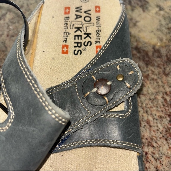 Volks Walkers Gray Comfort Sandals - Picture 3 of 9